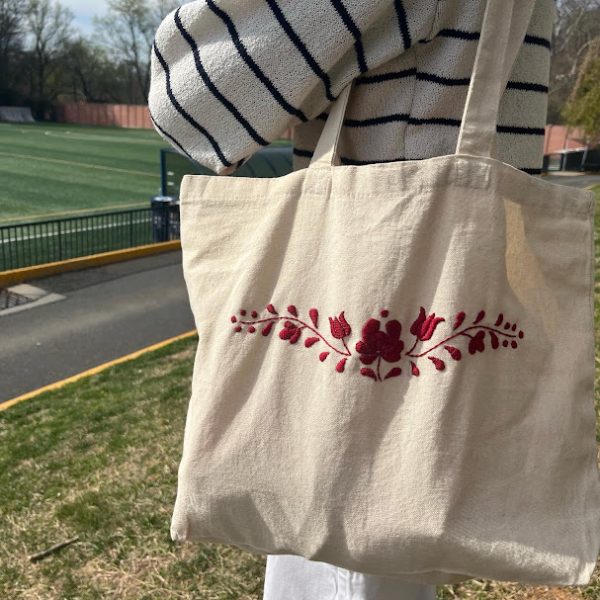 Ildiko - Tote bag